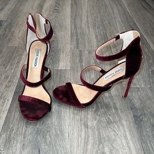 Steve madden velvet heels